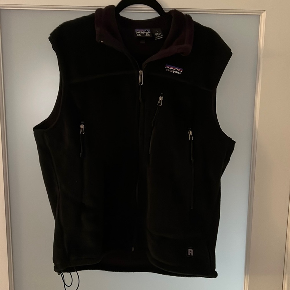 Patagonia zippered Vest size large